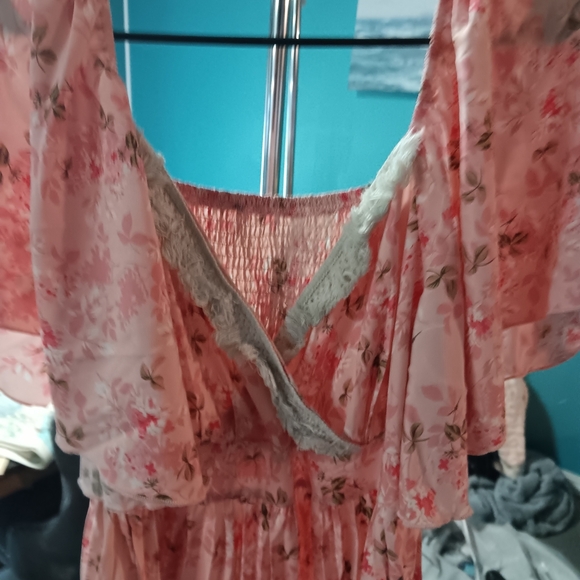 Floral Pink Maxi Dress - Picture 2 of 2